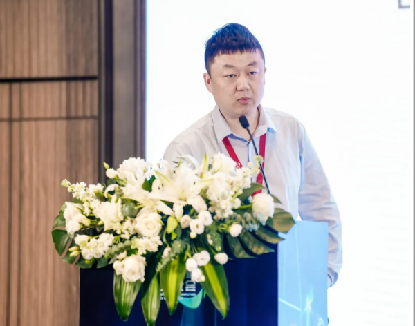鵬城實驗室網絡智能部云腦研究所副所長張士勛演講